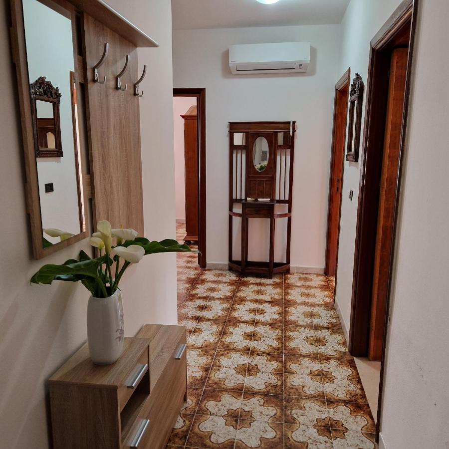Appartamento Casa Vostra Bosa Esterno foto