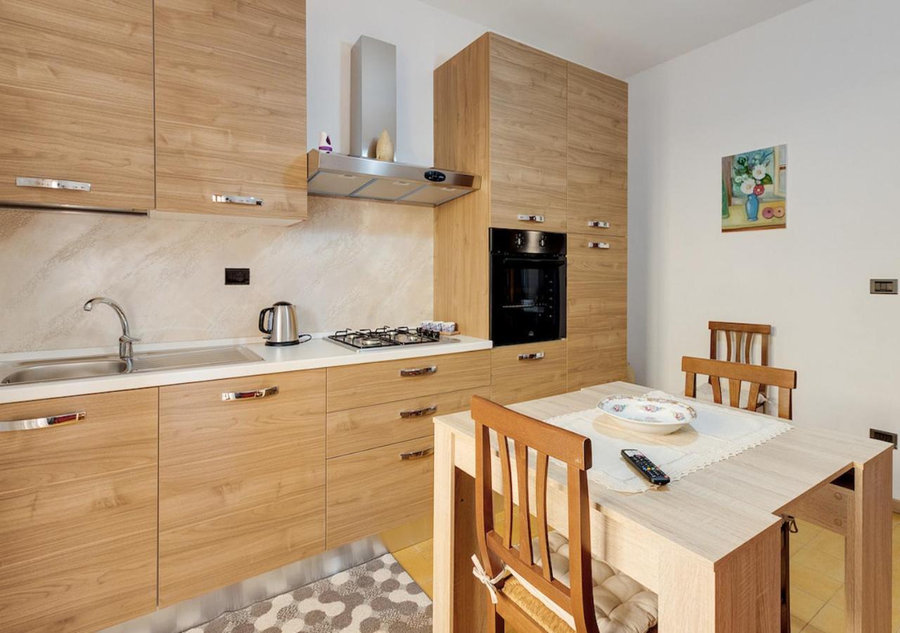 Appartamento Casa Vostra Bosa Esterno foto